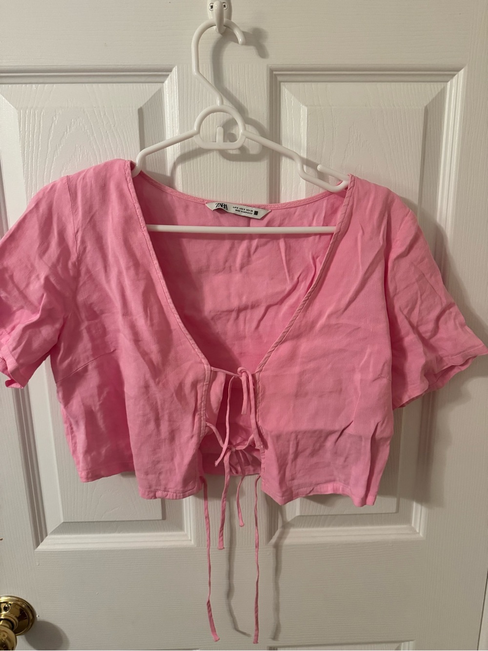 Zara Bubblegum Pink Tie-Front Crop Top